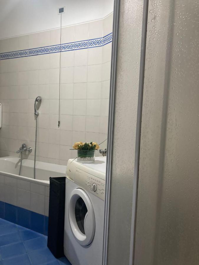 City House Viale Murillo Apartment Милано Екстериор снимка