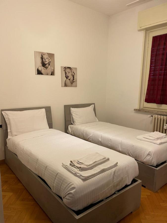 City House Viale Murillo Apartment Милано Екстериор снимка