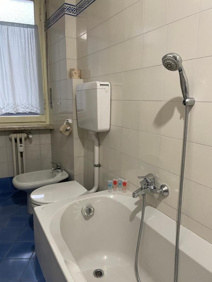 City House Viale Murillo Apartment Милано Екстериор снимка